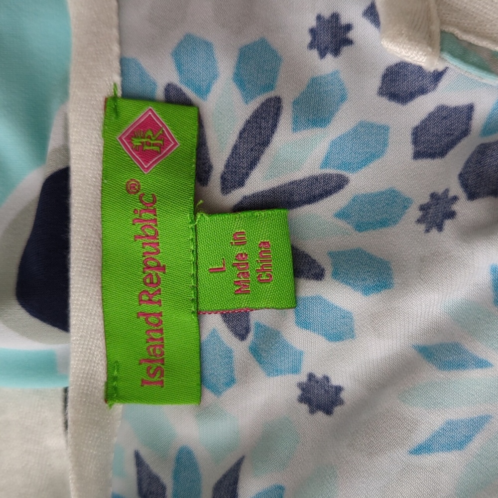 Island Republic Tunic Top - Picture 3 of 12